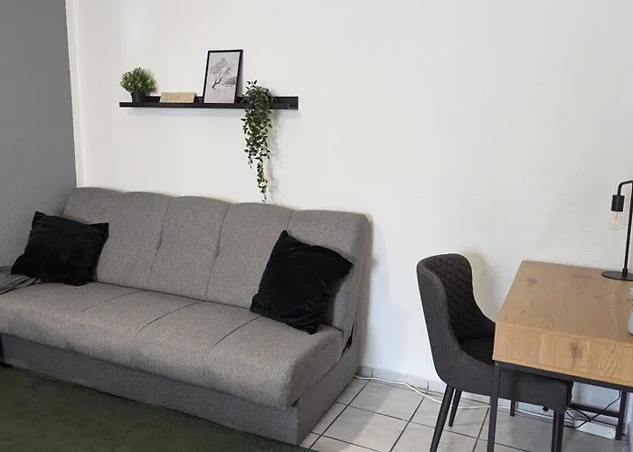 Gemuetliche Mit Parkplatz *